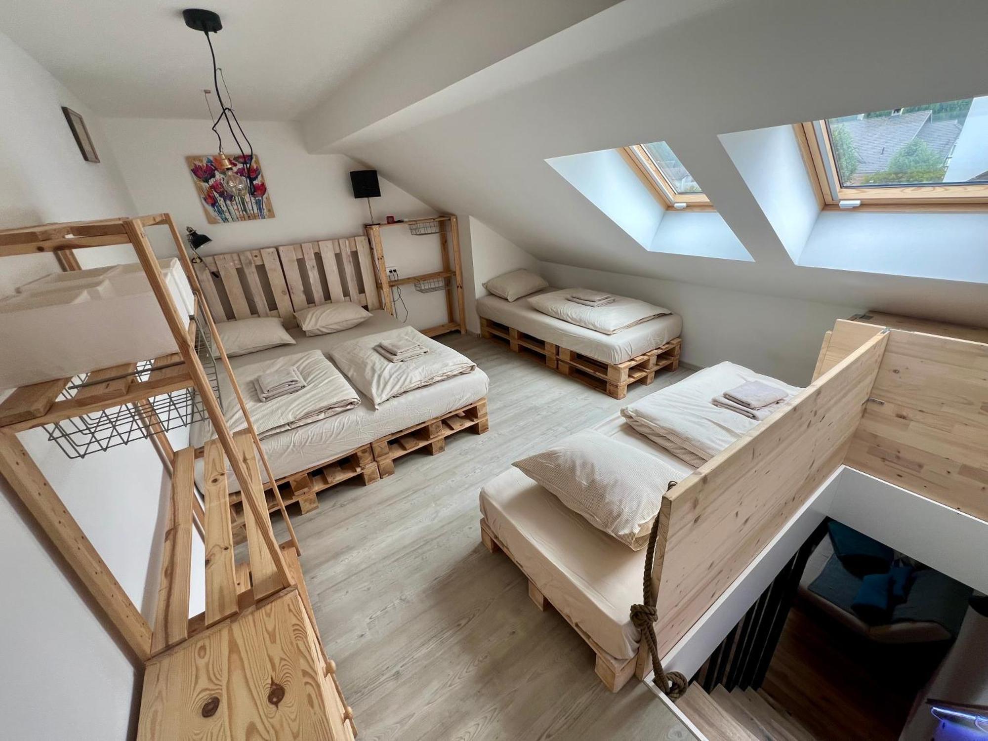 Appartement Sport & Sunny Cosy Alpine Retreat à Kranjska Gora Extérieur photo